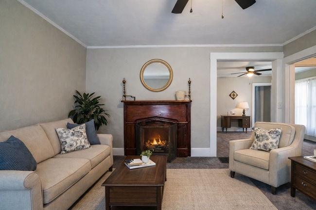 Building Photo - 81 Madison St