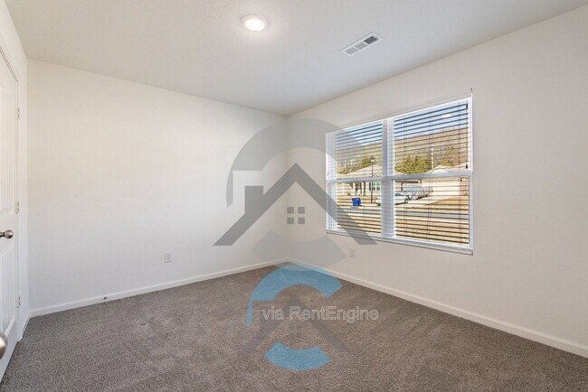 Building Photo - 1155 Gallery Dr