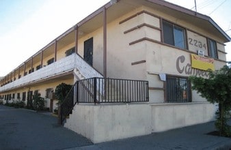 Building Photo - El Segundo Apts