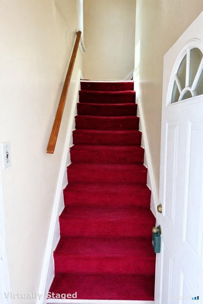 Building Photo - 259 6th St