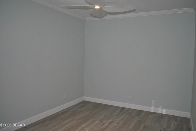 Building Photo - 128 Centennial Park Dr