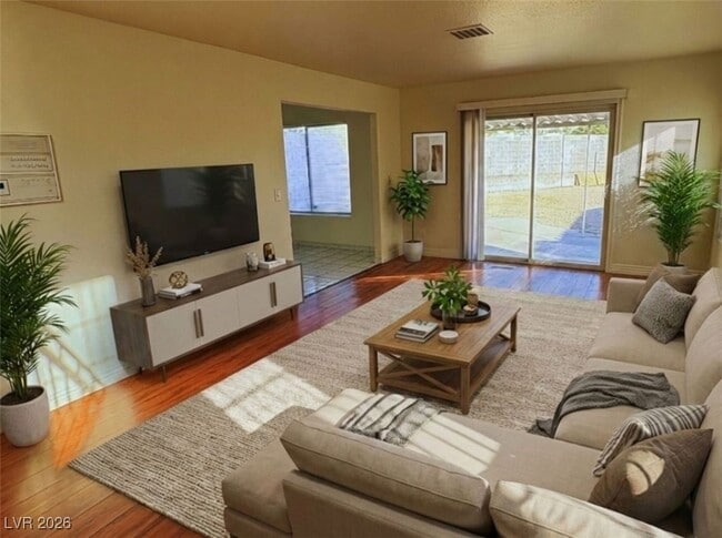 Building Photo - 4548 Aviation St