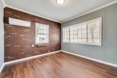 Building Photo - 930 Freeman St