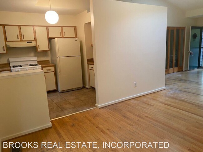 Building Photo - 3 br, 2 bath House - 116 Sharps Road