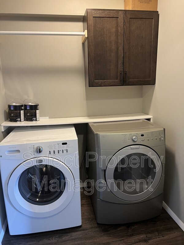 Building Photo - 2502 Alma St