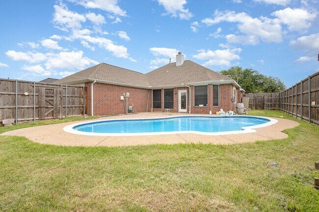 Building Photo - 7318 Harbor Dr