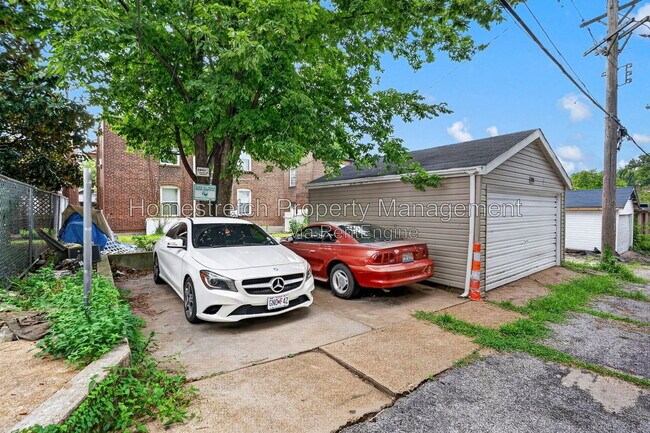 Building Photo - 3107 Osceola St