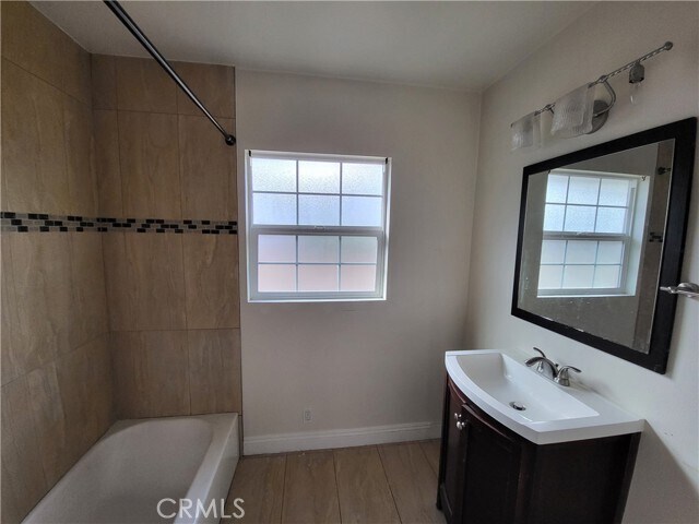 Building Photo - 13132 Hartland St