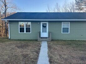 Building Photo - 658 New River Hls