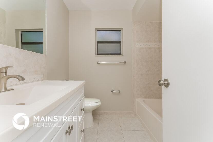 Building Photo - 8055 Wooden Dr