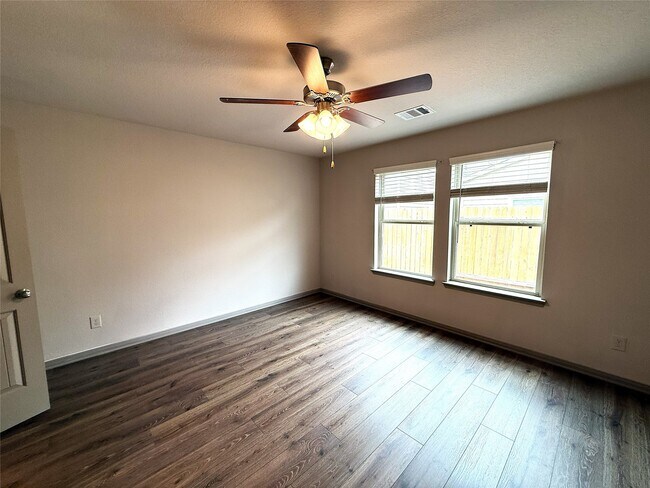 Building Photo - 7955 Fijian Cypress Dr