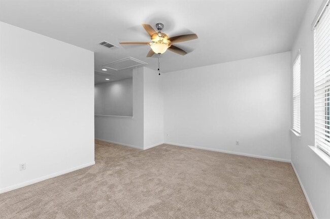 Building Photo - 213 Michaelis Dr