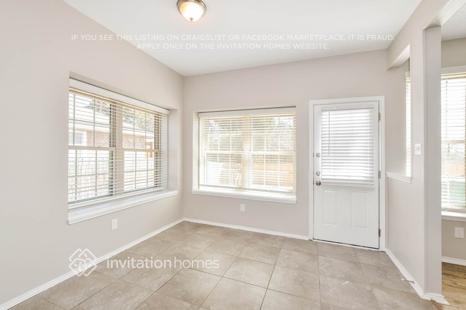 Building Photo - 205 Moss Dr