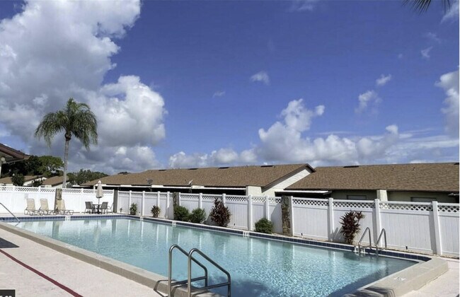 Building Photo - 6010 Indrio Rd