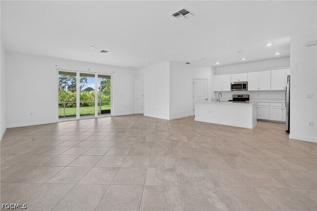 Building Photo - 9156 Leatherwood Loop
