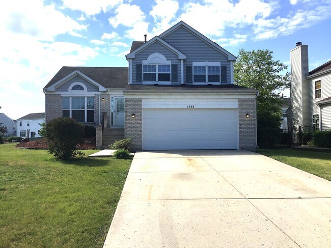 Primary Photo - 1559 Parkside Dr