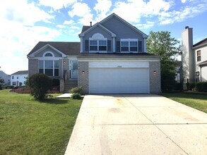 Building Photo - 1559 Parkside Dr