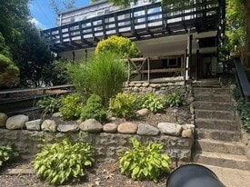 Building Photo - 53 Bayview Dr