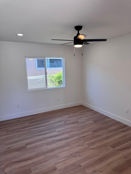 Building Photo - 4107 Shirley Ave