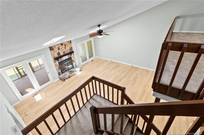 Building Photo - 2944 Wedgeview Dr