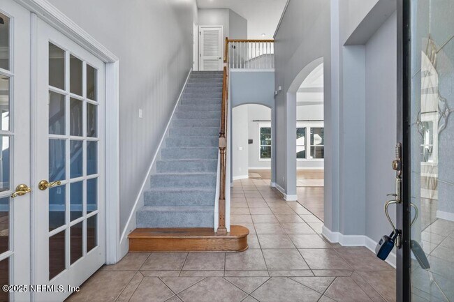 Building Photo - 1440 S Burgandy Trail