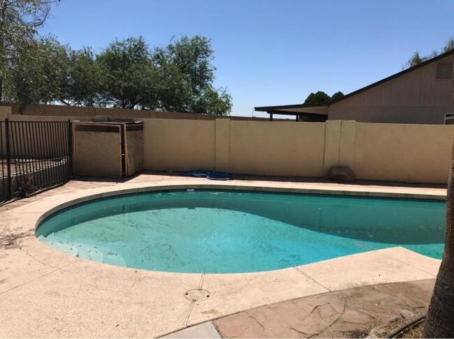 Building Photo - 3 bedroom in Peoria AZ 85345