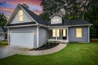 Building Photo - 1824 Irish Blvd