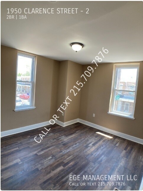 Building Photo - 1950 Clarence St