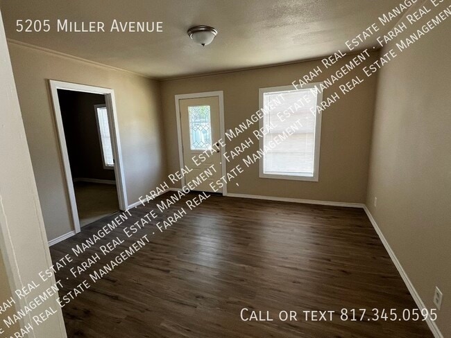 Building Photo - 5205 Miller Ave
