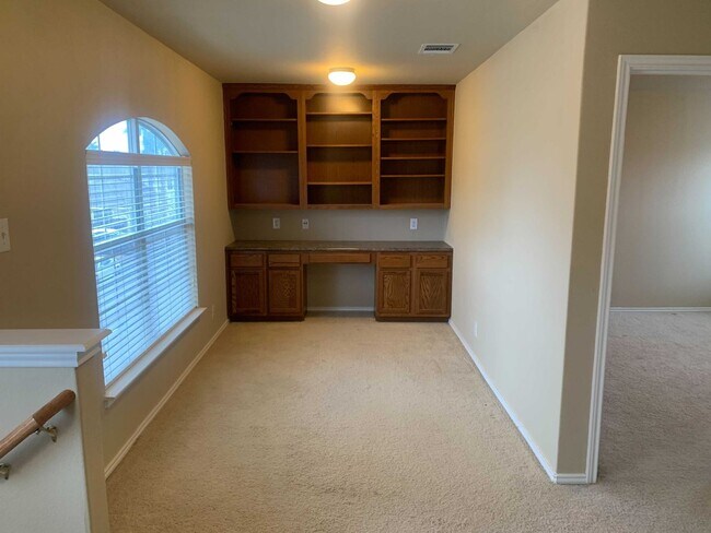 Building Photo - *COMING SOON* Gated Community: 3-Bedroom with Upstairs Loft, Fenced Backyard & Prime Location!