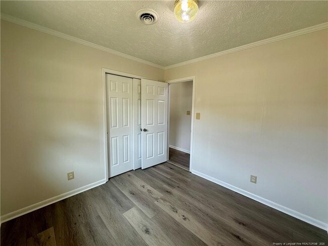 Building Photo - 4740 Rosehill Rd