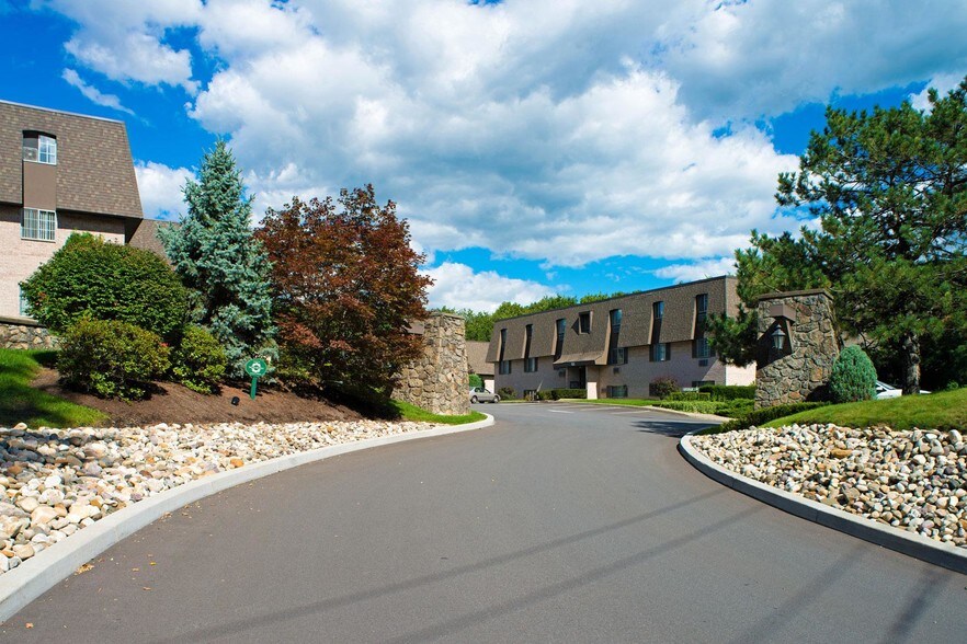 Fenimore Trace Apartments 13 Fenimore Trace Watervliet NY 12189