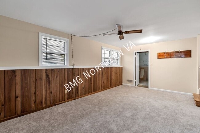 Building Photo - 5722 4th St S