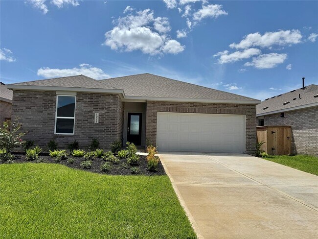 Primary Photo - 16535 Mesquite Fld Dr