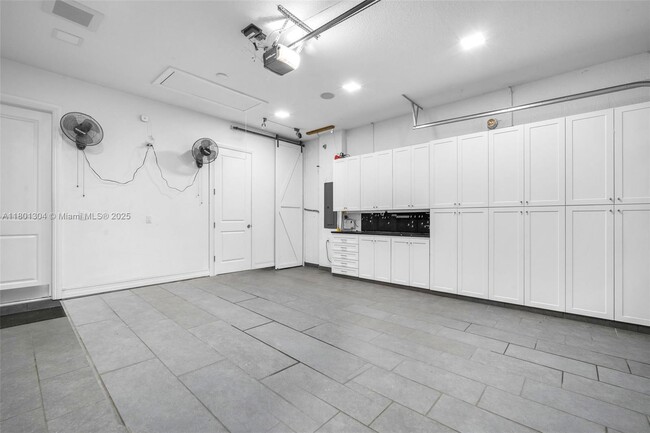 Building Photo - 1291 SW 113th Way