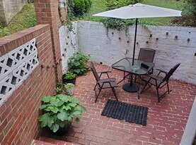 Building Photo - 3601 Camden St SE