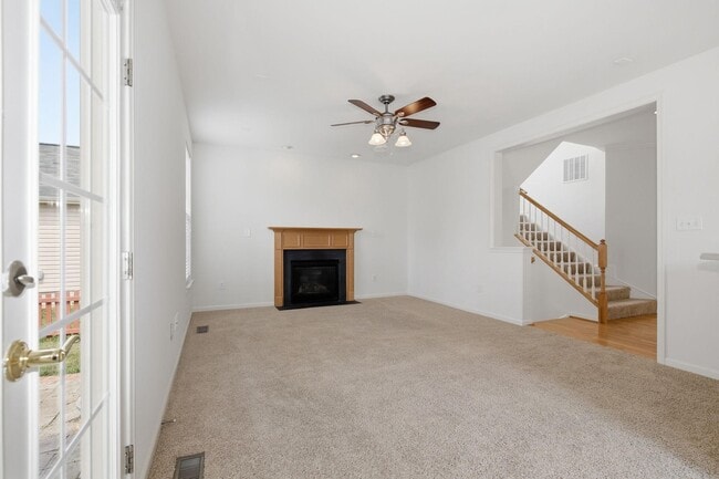 Building Photo - 20 Houser Dr