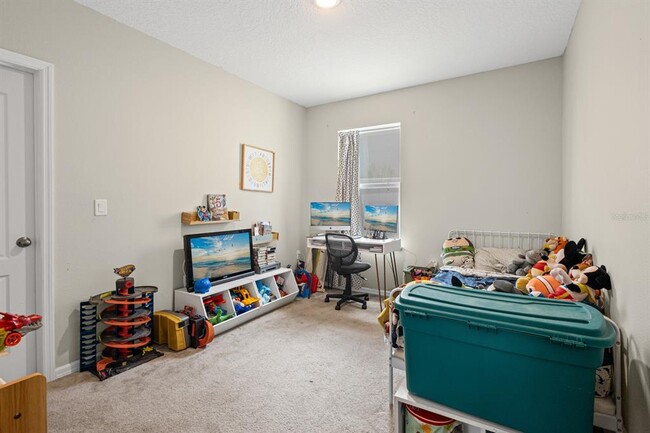 Building Photo - 338 Pinecrest Loop