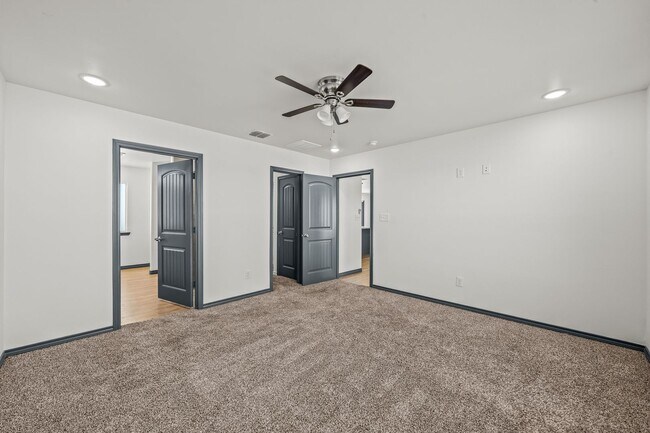 Building Photo - 8536 E County Rd 5500