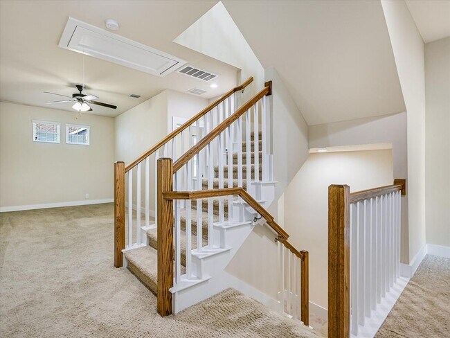 Building Photo - 1036 Sugaree Ave