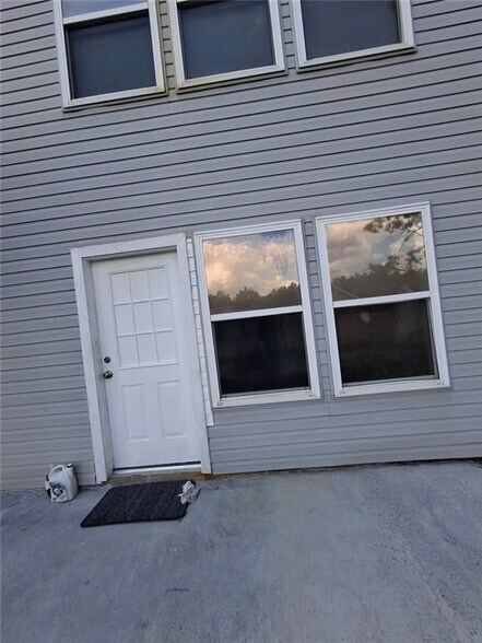 Building Photo - 2786 Alix Way