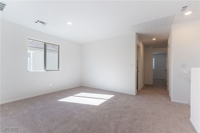 Building Photo - 5904 Swift Lariat St