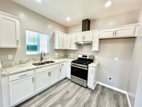 Building Photo - New Construction!