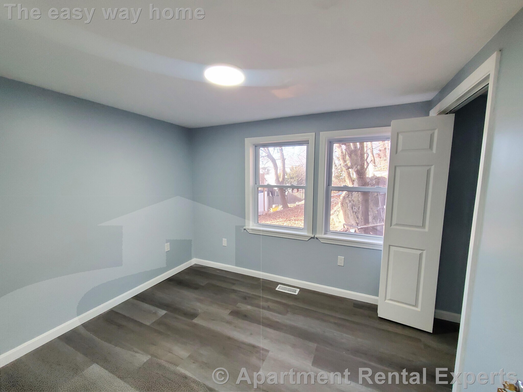 Building Photo - 289 Fellsway W