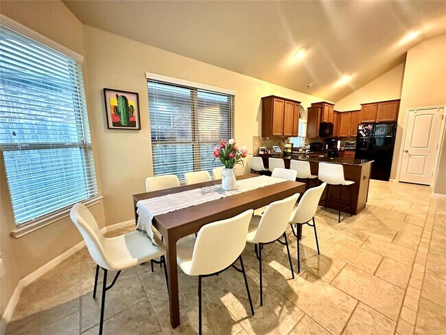 Building Photo - 8803 Adrienne Dr