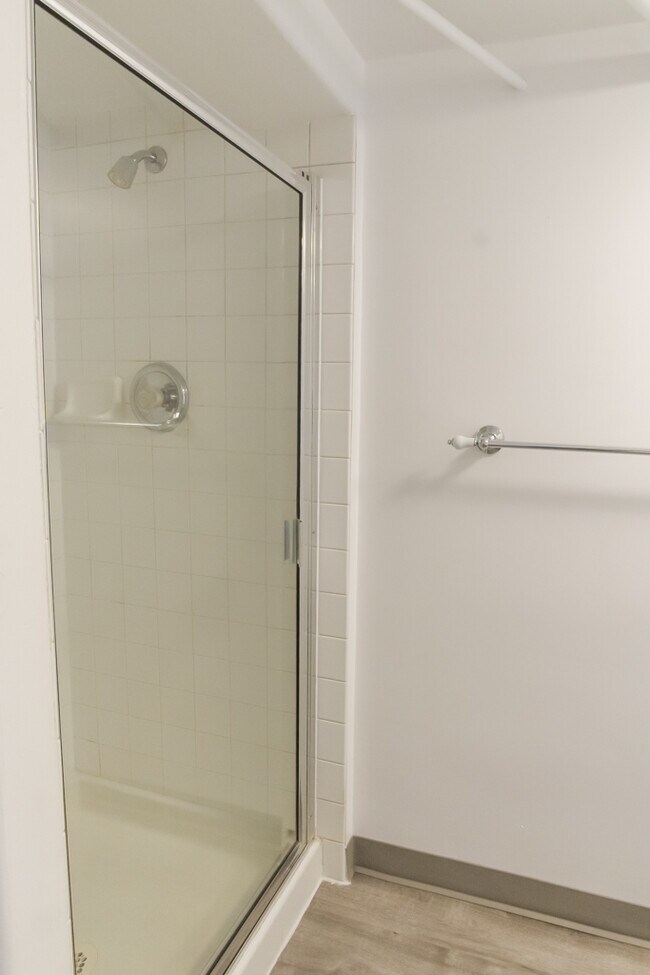 Building Photo - 7547 26th Ave NW