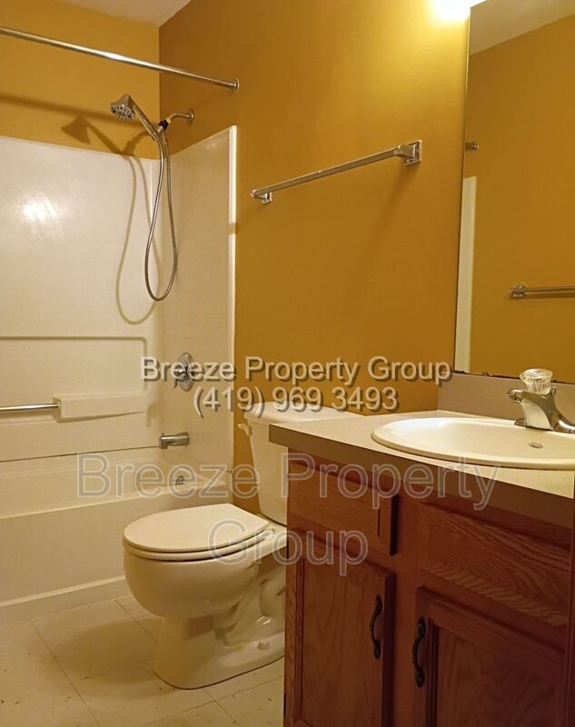 Building Photo - 2960 Megan Cir