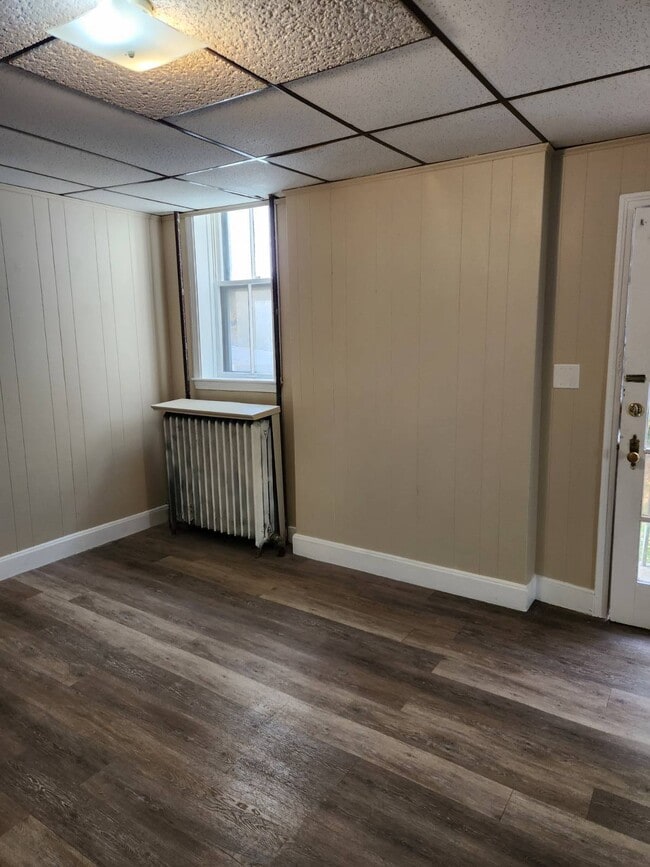 Building Photo - 2120 Highland Ave