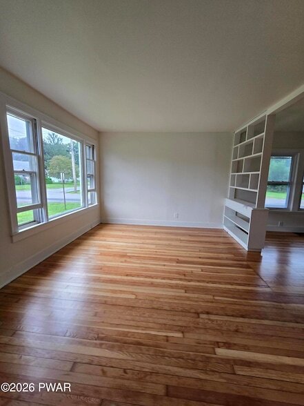 Building Photo - 511 Avenue O