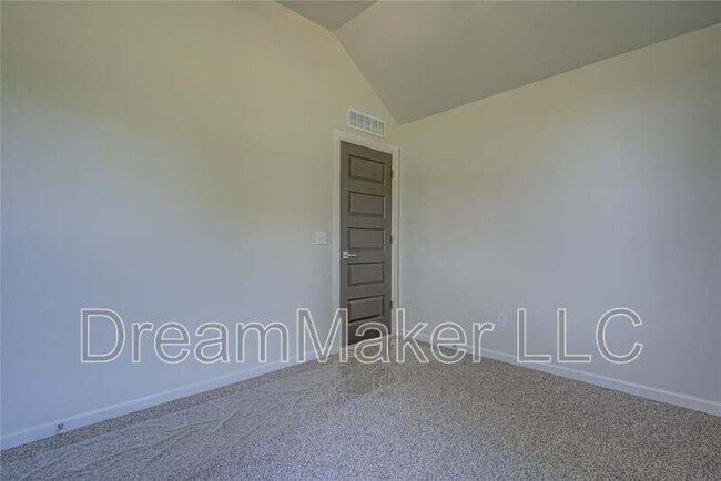 Building Photo - 207 Hope Ave